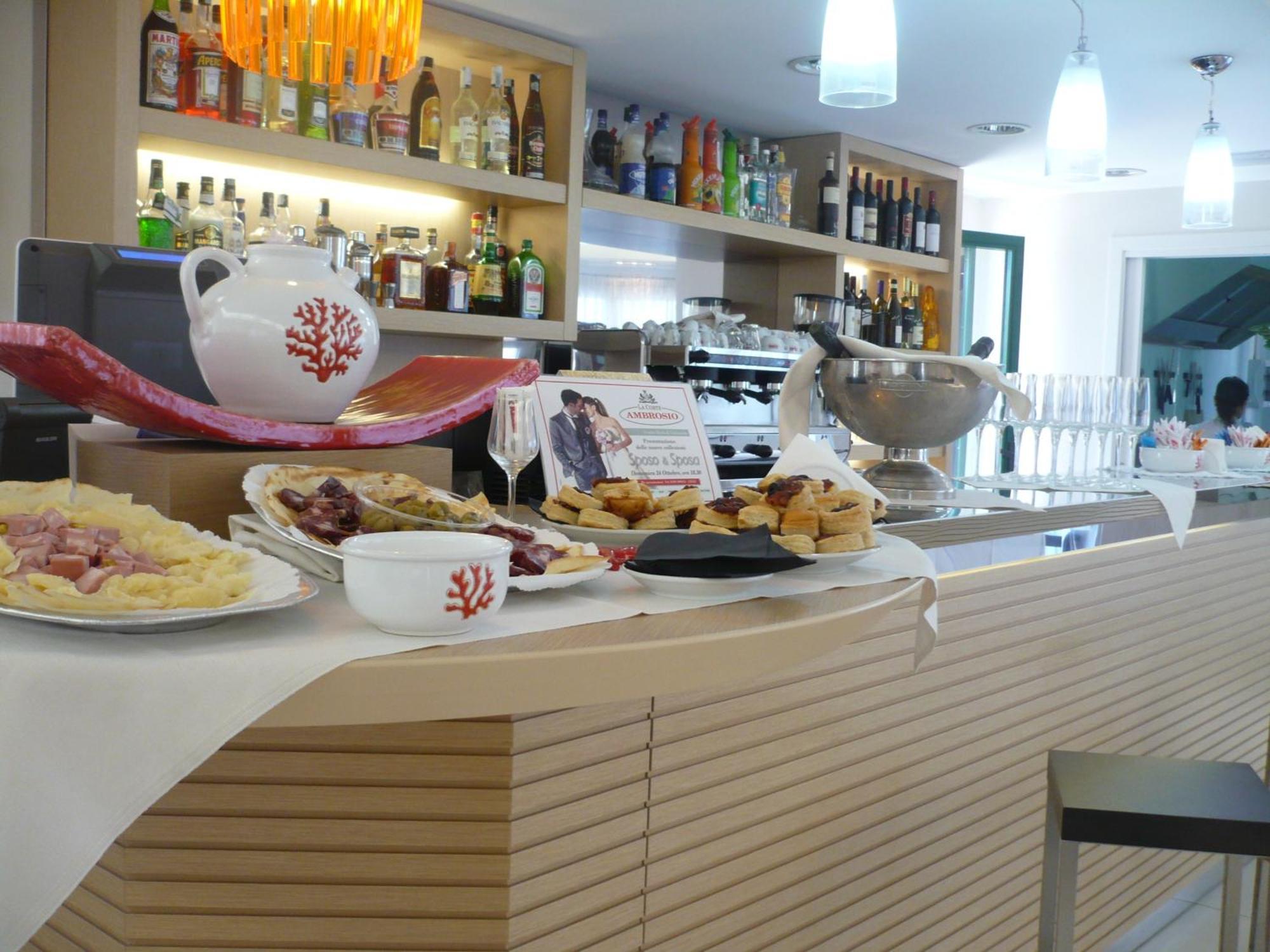 Hotel Ambrosio La Corte Olbia Eksteriør bilde